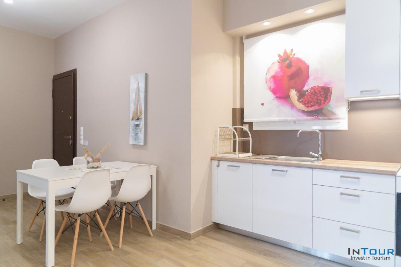 אתונה Chic And Minimal Apartment Close To Thissio Metro מראה חיצוני תמונה