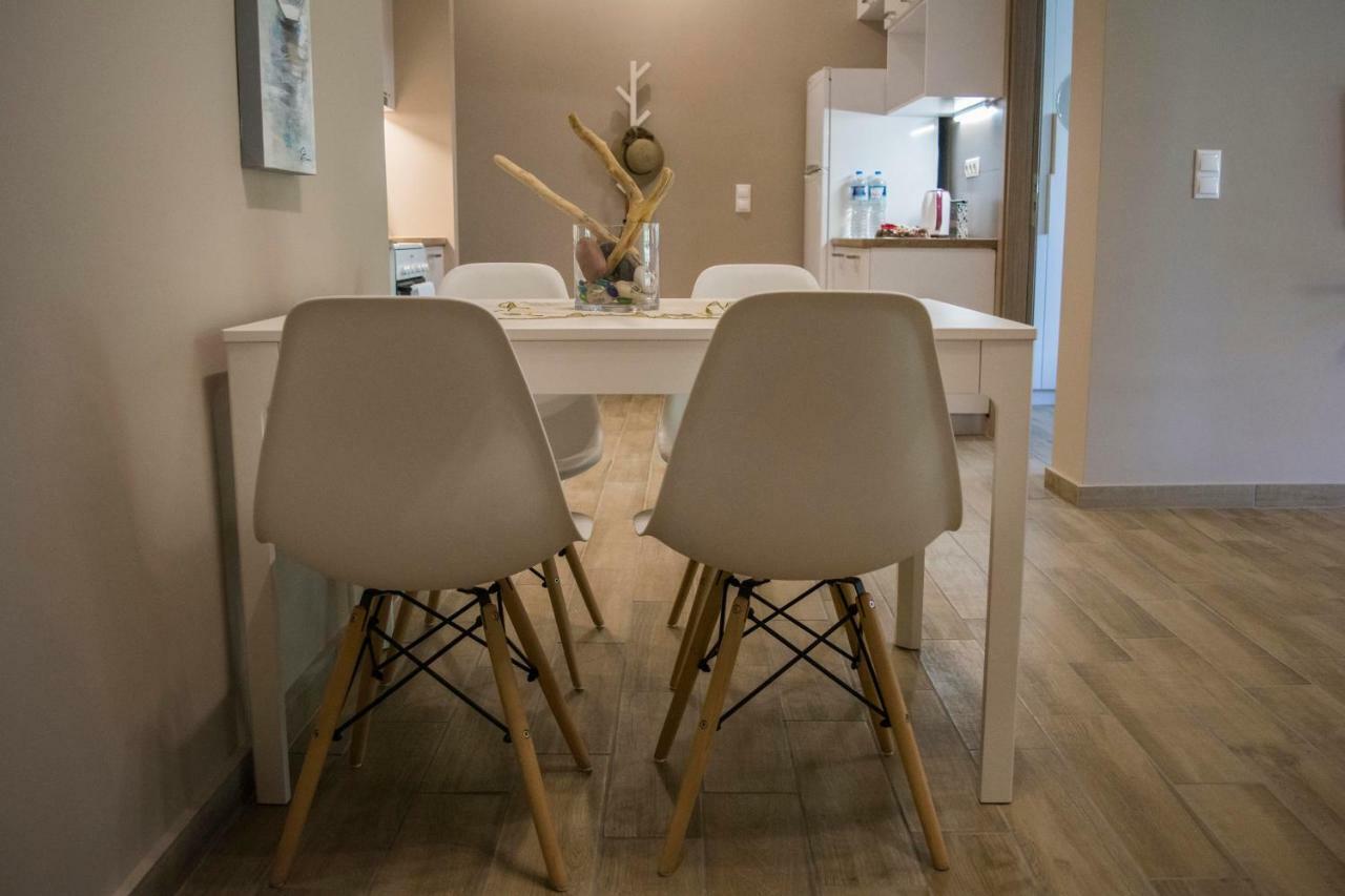 אתונה Chic And Minimal Apartment Close To Thissio Metro מראה חיצוני תמונה