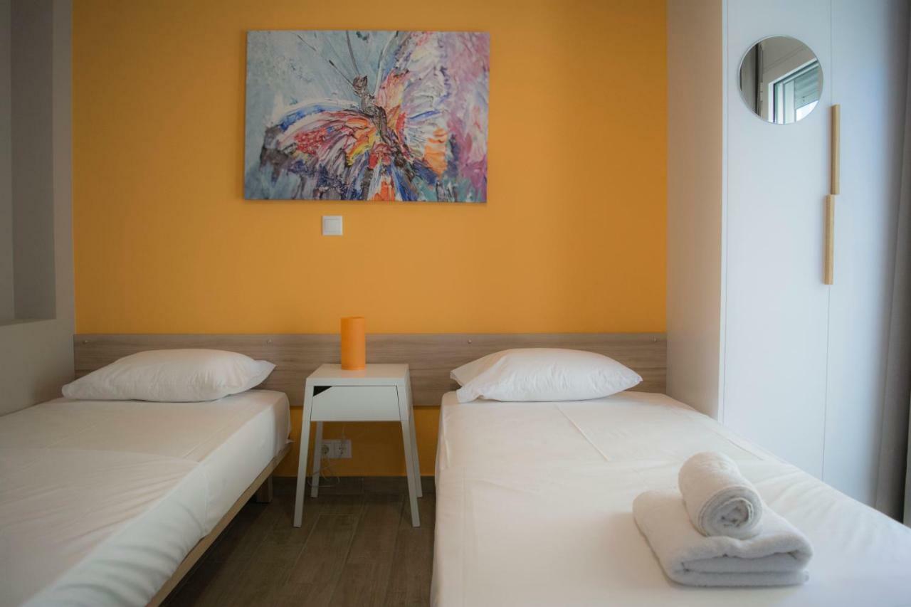 אתונה Chic And Minimal Apartment Close To Thissio Metro מראה חיצוני תמונה